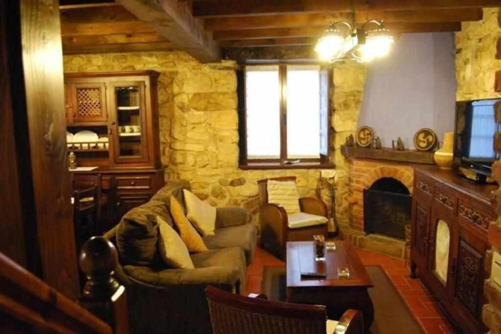 La Regenta Picos De Europa Villa Poo  Dış mekan fotoğraf
